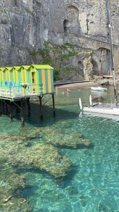 Sostaoplontina Casa Vacanza Torre Annunziata Zewnętrze zdjęcie